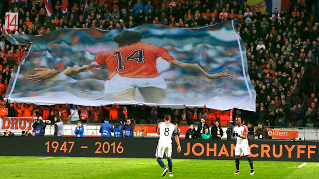 cruyff-pod-rongen.jpg